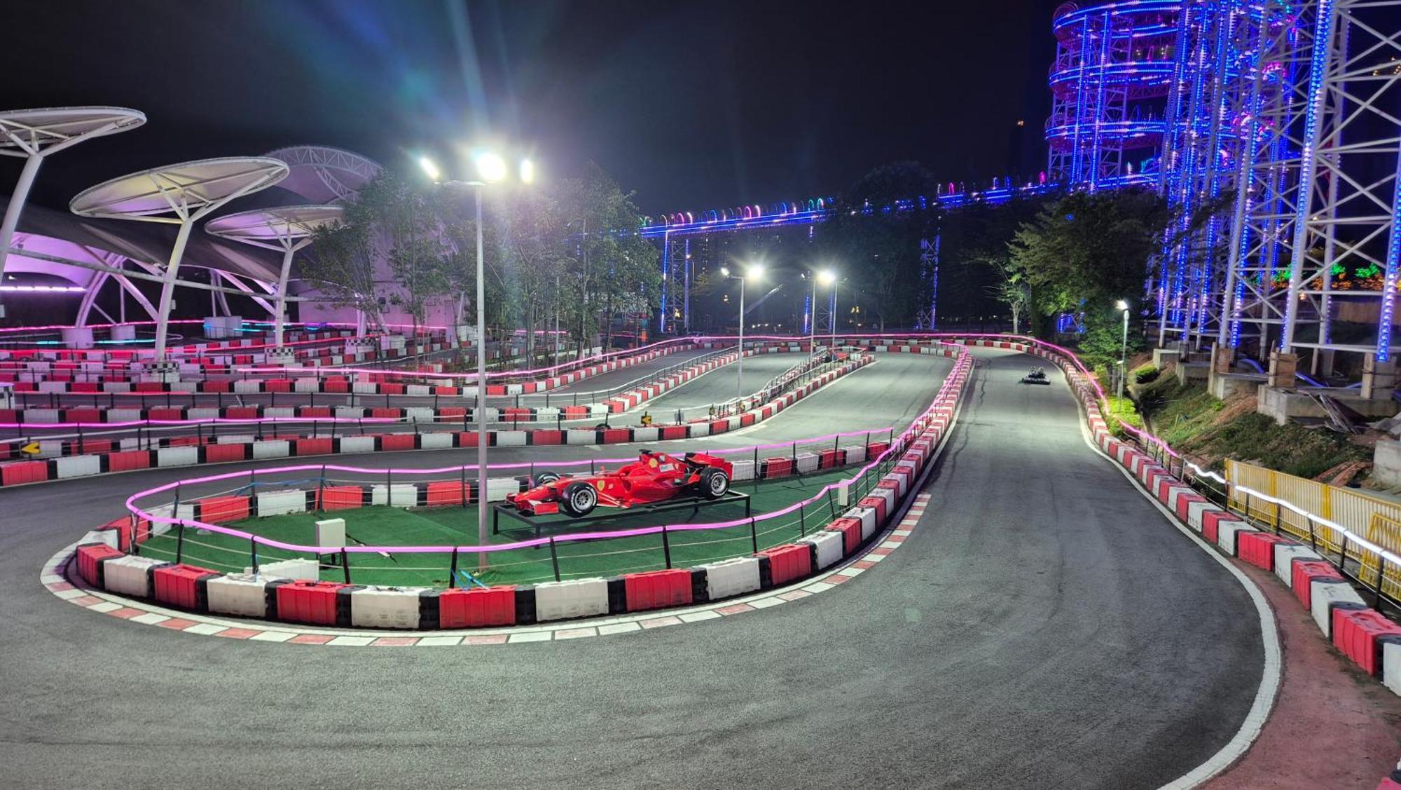 I-City Free Wifi 55Inch Smarttv Car Park Fit 5Pax Shah Alam Bagian luar foto