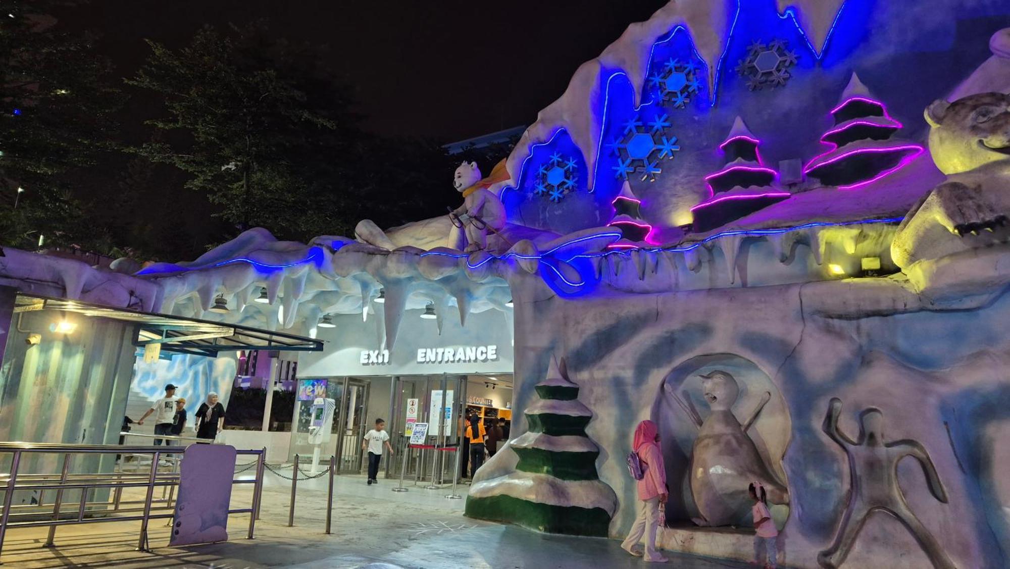 I-City Free Wifi 55Inch Smarttv Car Park Fit 5Pax Shah Alam Bagian luar foto